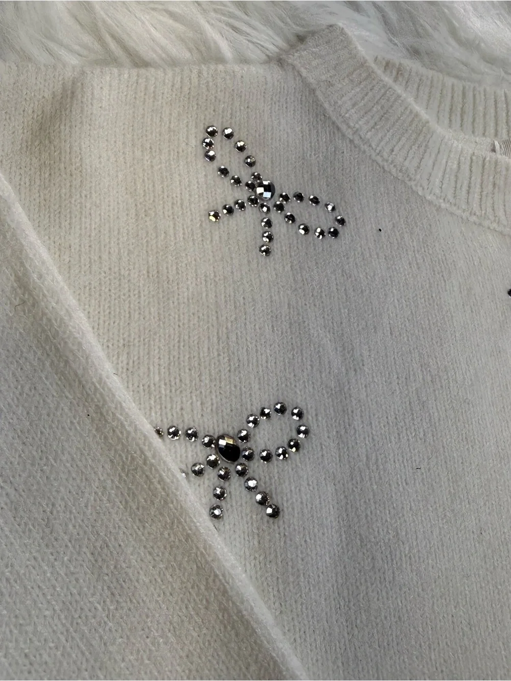 Cat & Jack Girls' Cream Sweater with Beaded Bow Accents size 8